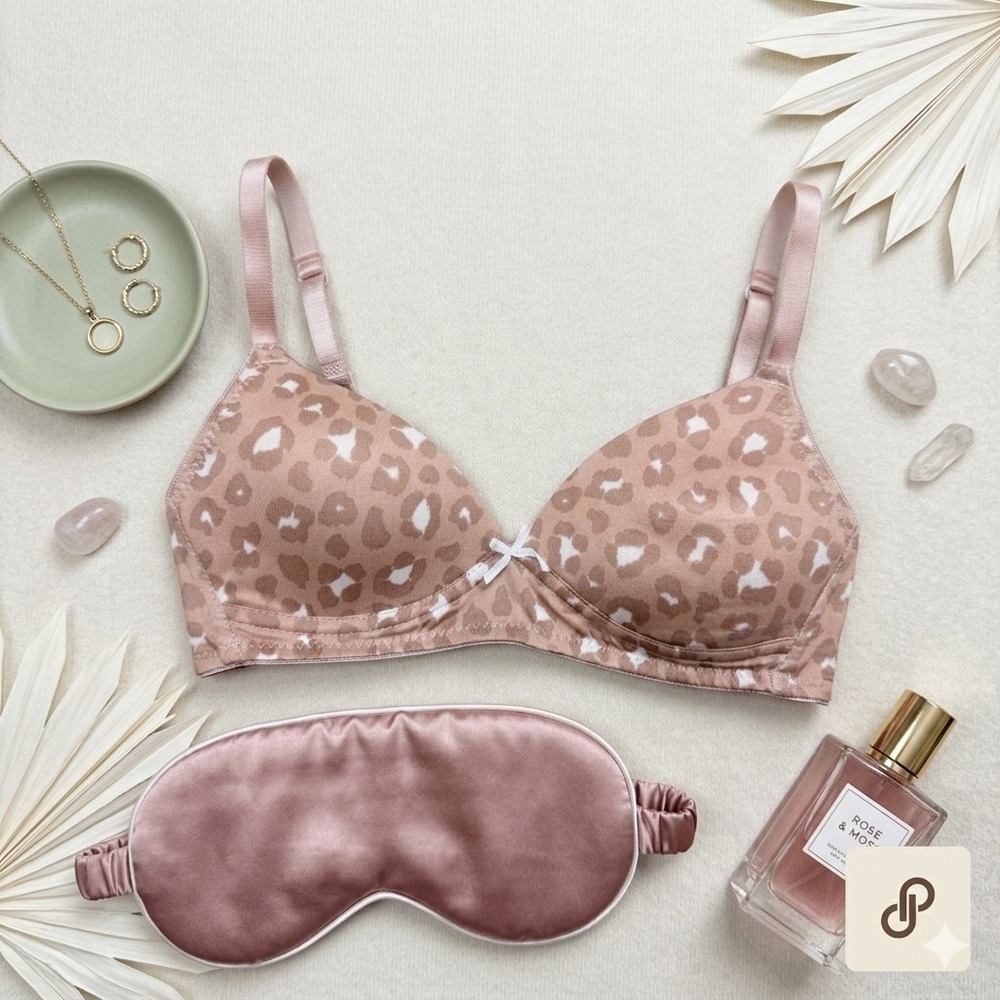 Aerie 30A Blush Leopard Print Wireless Bra Lightly Lined